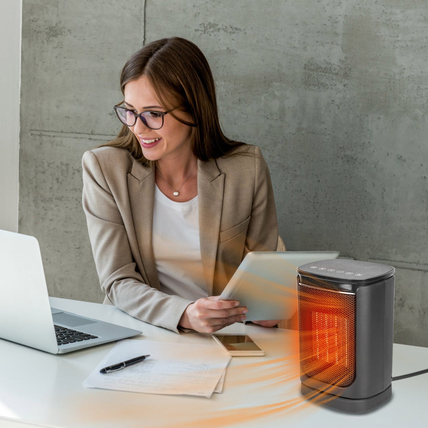 1500W Electric Space Heater Ceramic Heater Fan 90 Degree Oscillating Heating Fan with 3 Modes Remote Control Digital Display Tip-Over Overheating Protection for Home Office
